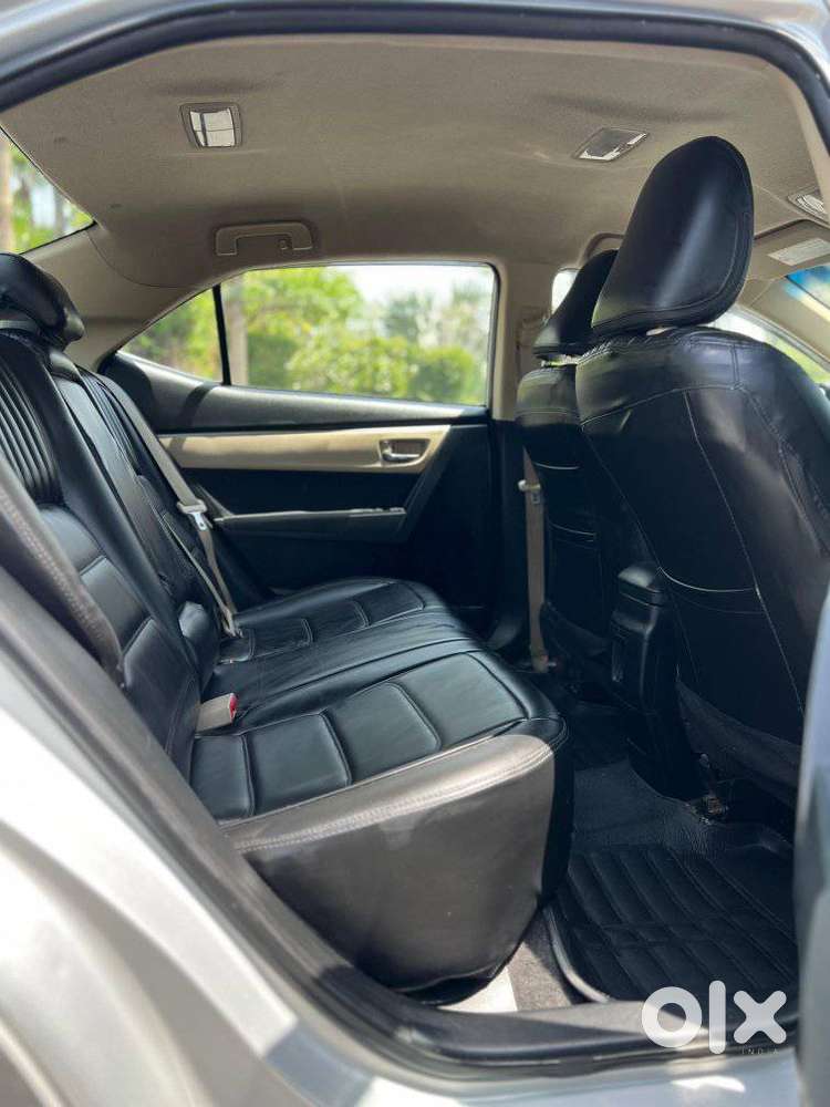 Toyota Corolla Altis G At, 2016, Petrol