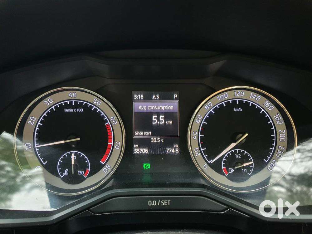 Skoda Superb Lk 1.8 Tsi At, 2016, Petrol