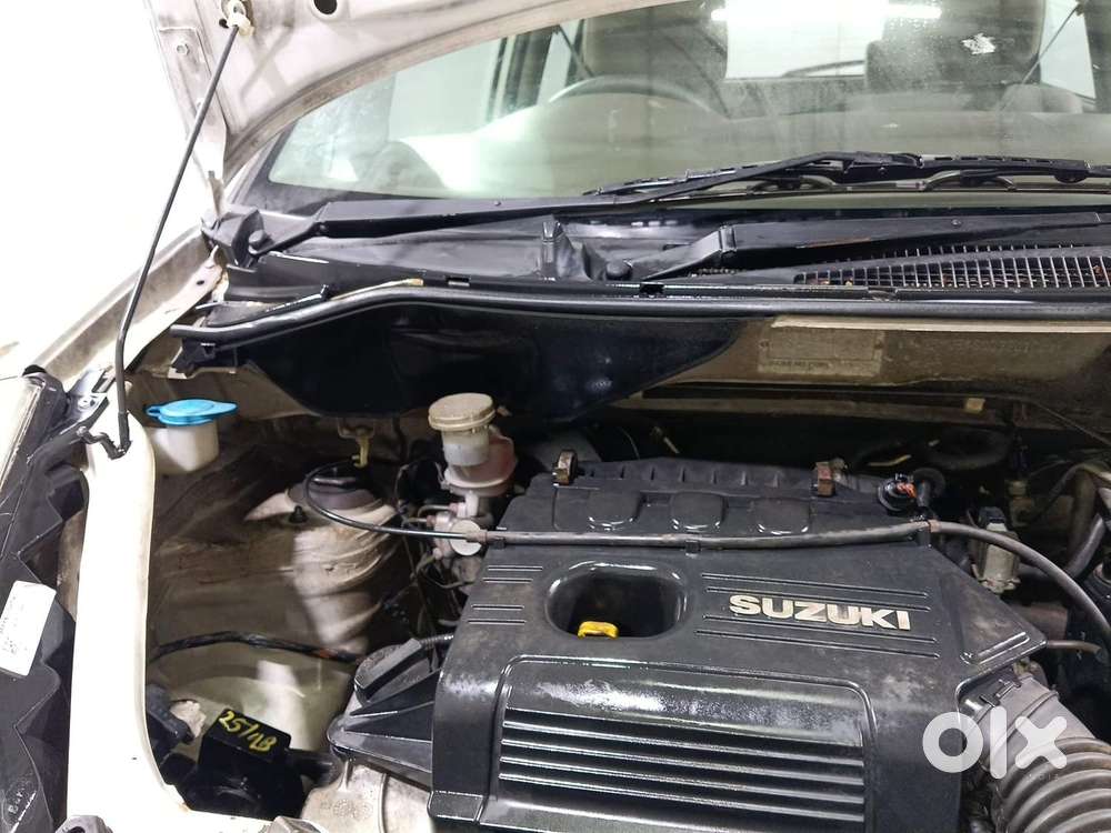 Maruti Suzuki Estilo Vxi Bs-iv, 2013, Petrol