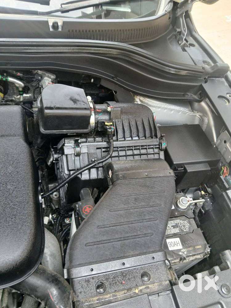 Mahindra Xuv700 2.2 Ax 7 Diesel At Str, 2025, Diesel