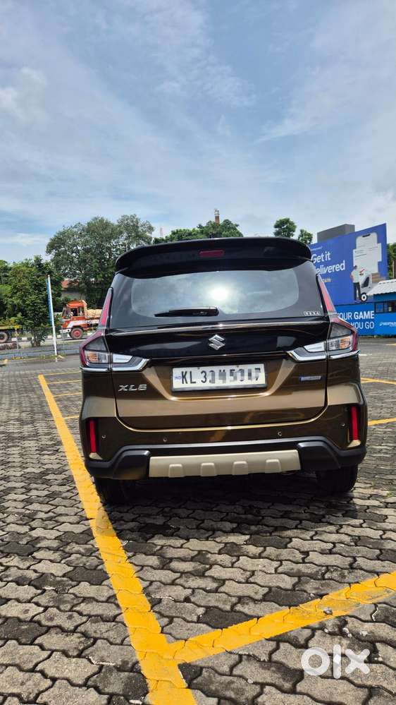 Maruti Suzuki Xl6 1.5 Alpha Plus At Dual Tone, 2024, Petrol