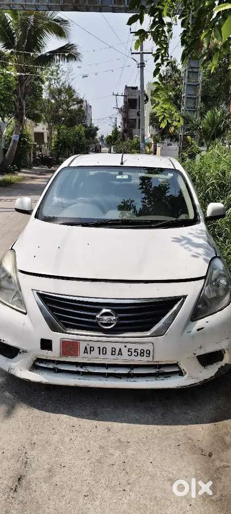 Nissan Sunny 2012 Diesel 192000 Km Driven