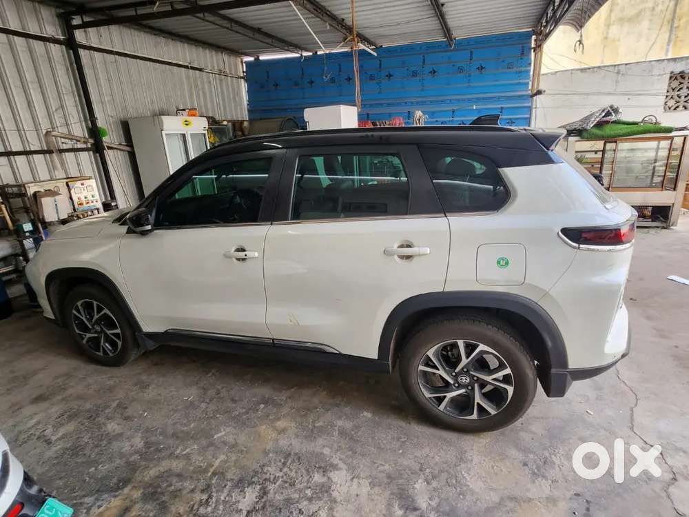 Toyota Urban Cruiser Hyryder 2022 Petrol 62569 Km Driven