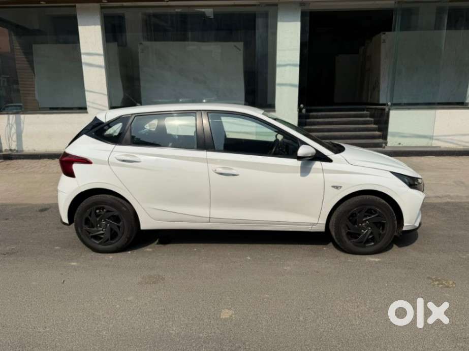 Hyundai I20 Magna 1.2 Mt, 2022, Petrol