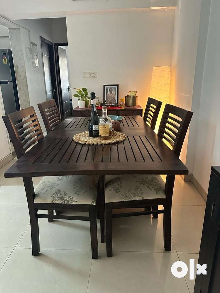 Fabindia dining table on sale 6 seater