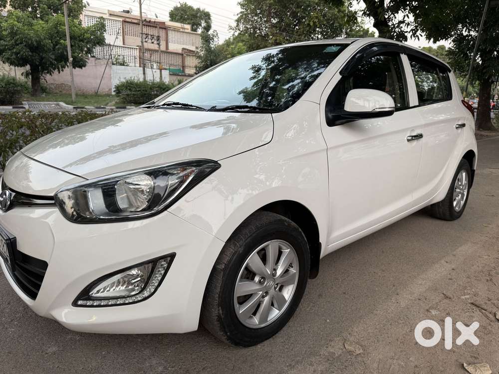 Hyundai I20 Sportz 1.2 Bs-iv, 2013, Petrol