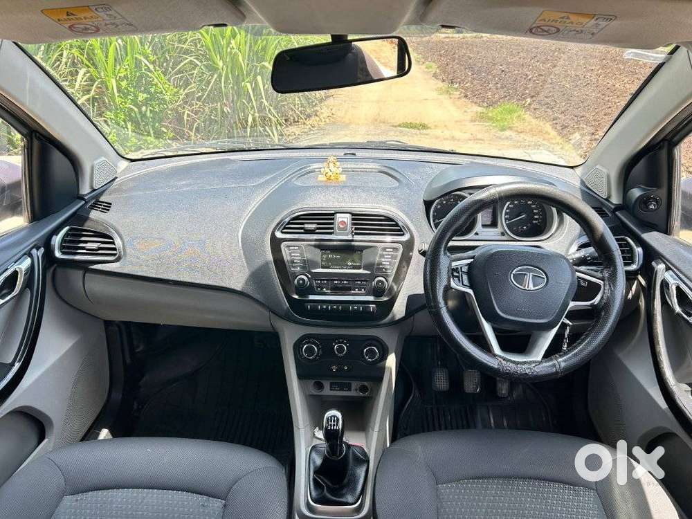 Tata Tiago, 2016, Petrol