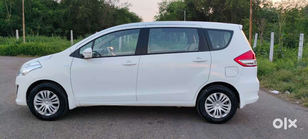Maruti Suzuki Ertiga 2012-2015 Vdi, 2012, Diesel