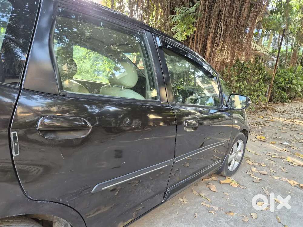 Honda Jazz 1.2 Zx 2011( All Paper Clear Upto 2031)