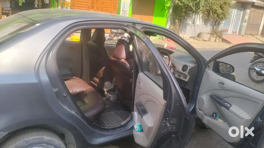 Toyota Etios 2014 Cng &  180000 Km Driven