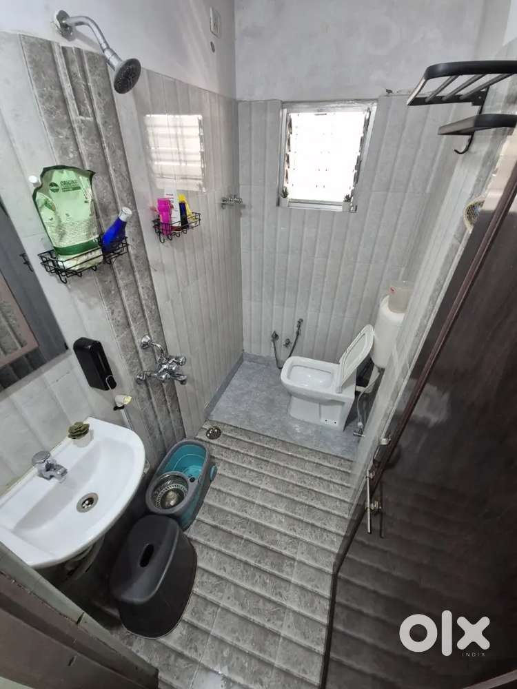 North Facing 2bhk & Ready to Move | Negotiable