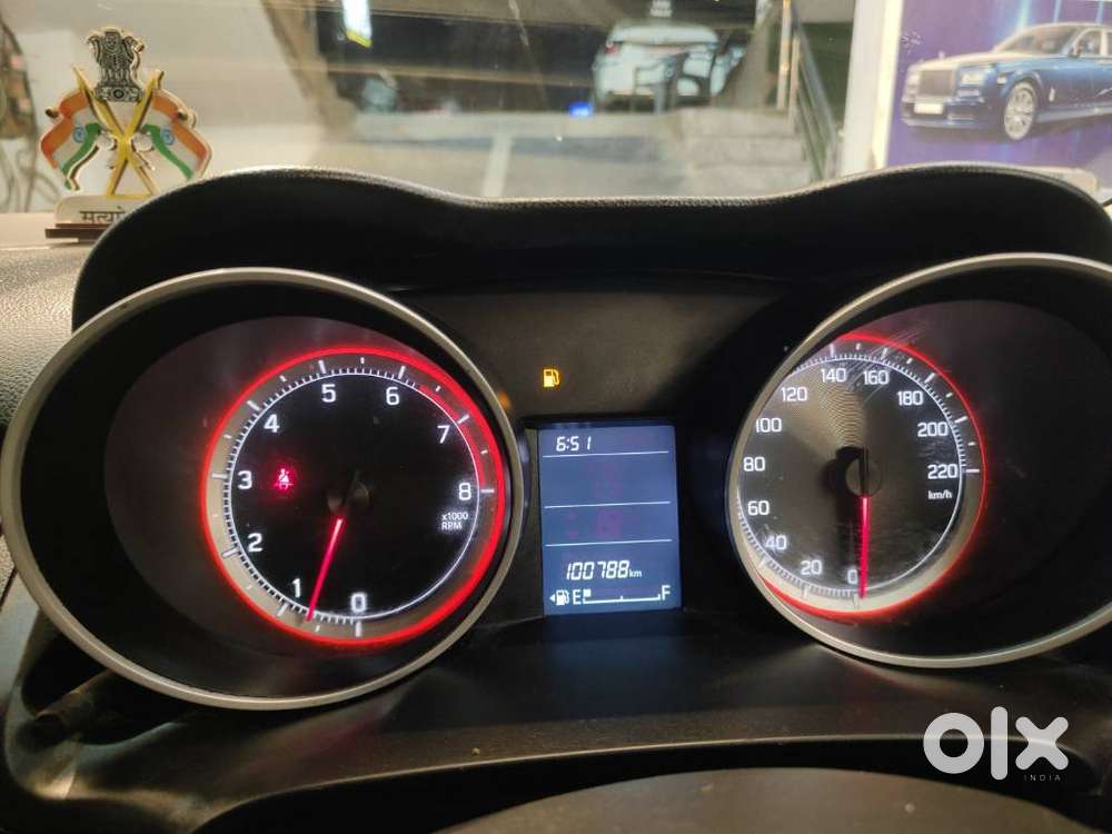 Maruti Suzuki Swift Vxi, 2021