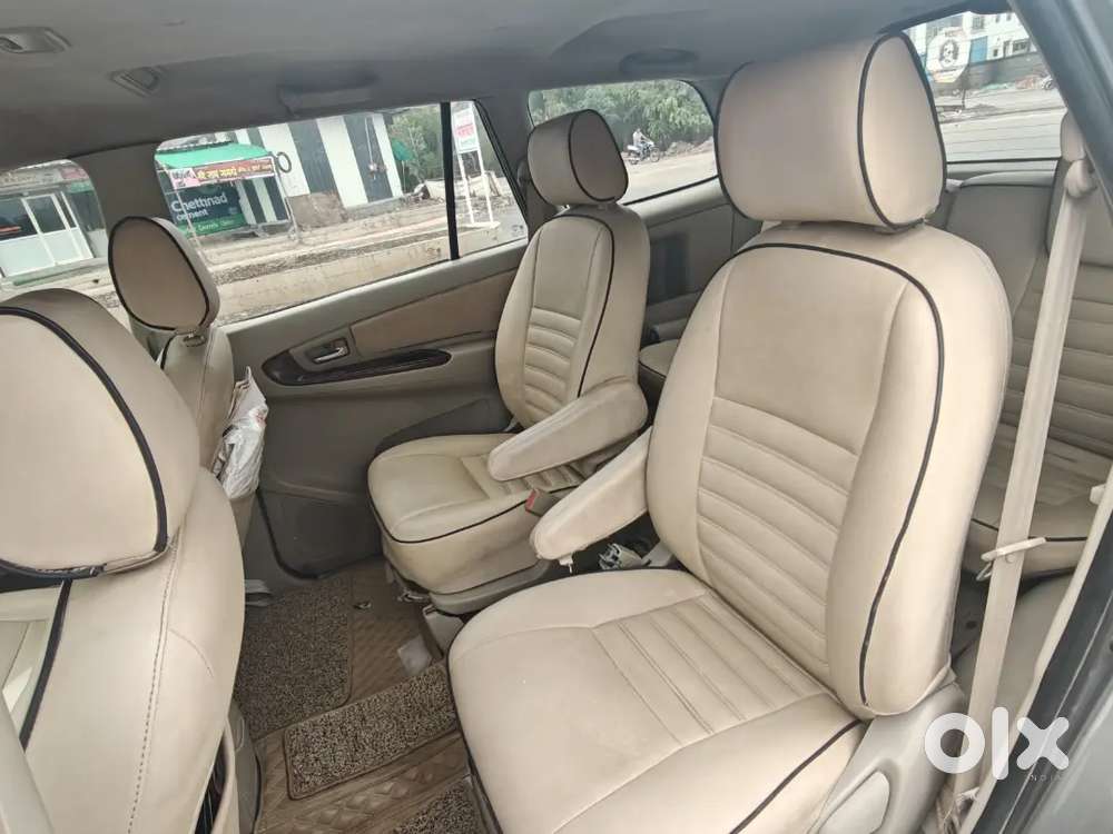 Toyota Innova 2013 Diesel Well Maintained