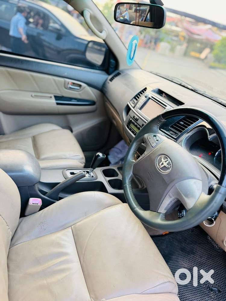 Toyota Fortuner 2011-2016 4x2 At, 2013, Diesel