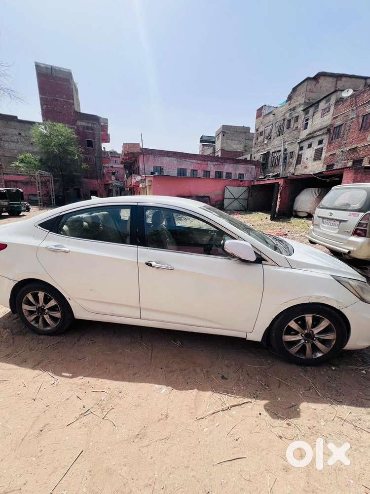 Hyundai 2012 Diesel Manual Year