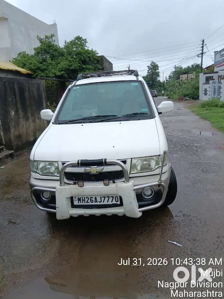 Chevrolet Tavera Neo 2013