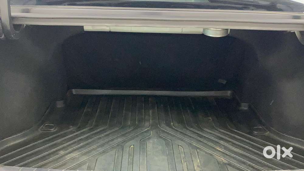 Hyundai Verna Sx (o) 1.5 Turbo Petrol Dct, 2024, Petrol