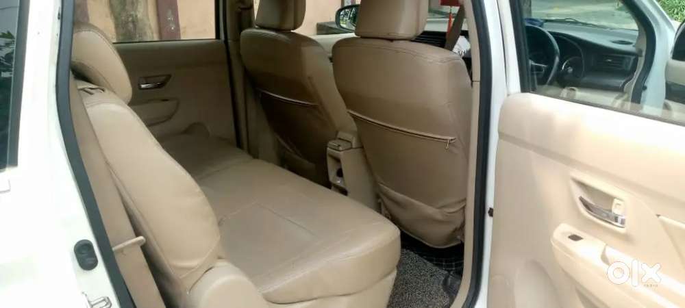 Maruti Suzuki Ertiga Zxi 2024