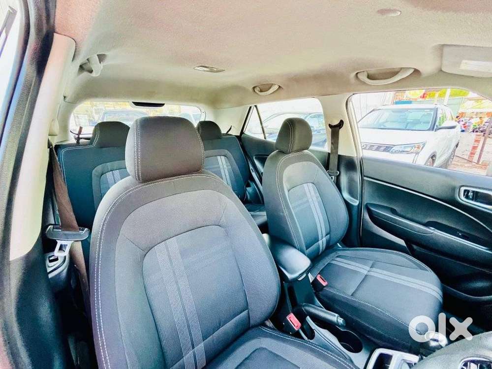 Hyundai Venue S, 2020, Cng & Hybrids