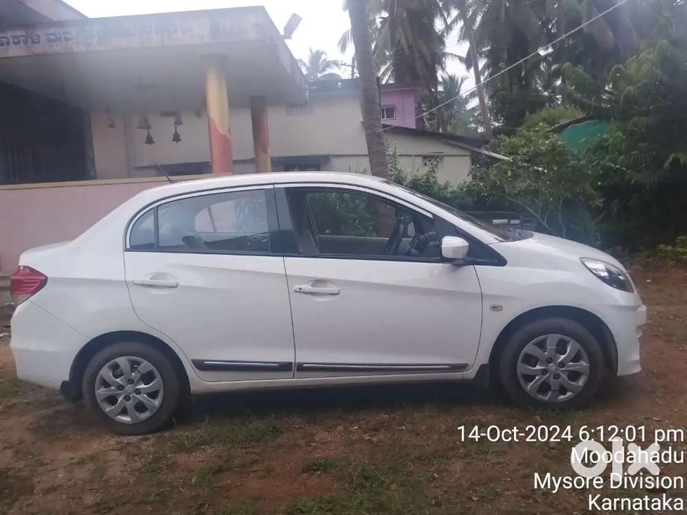 Honda Amaze V Diesel 2014