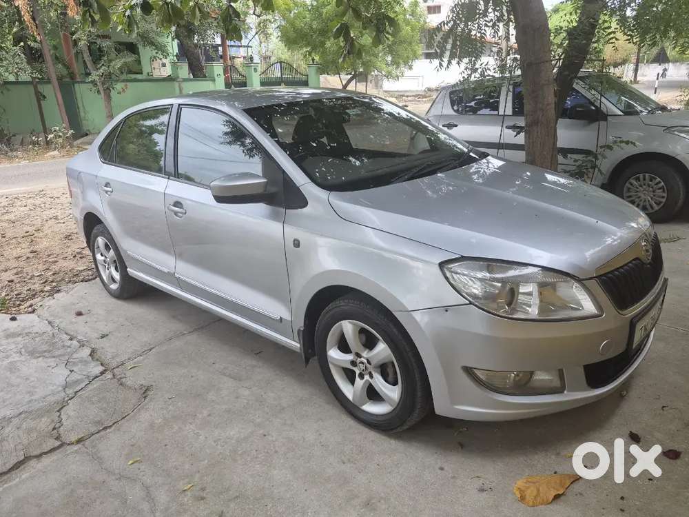 Skoda Rapid 1.6 2014 Elegance