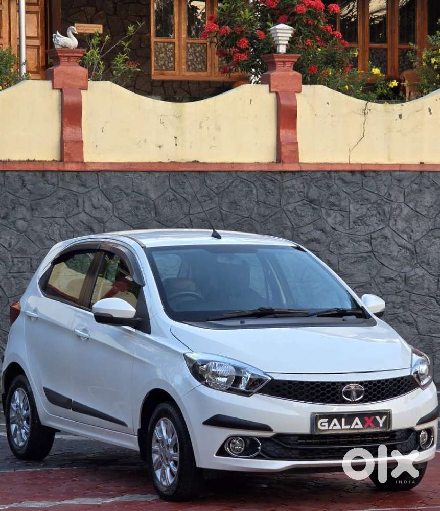 Tata Tiago Xza, 2018, Petrol