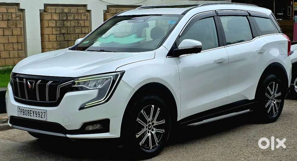Mahindra Xuv700 Petrol 2022 Model