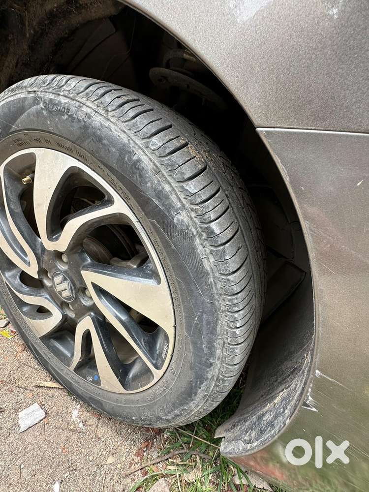 Baleno Alpha Mt 2019