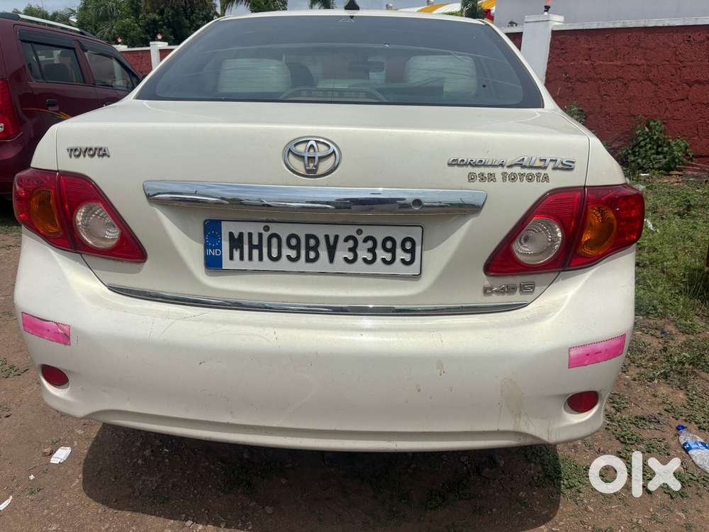 Toyota Corolla Altis 2011 Diesel Manual
