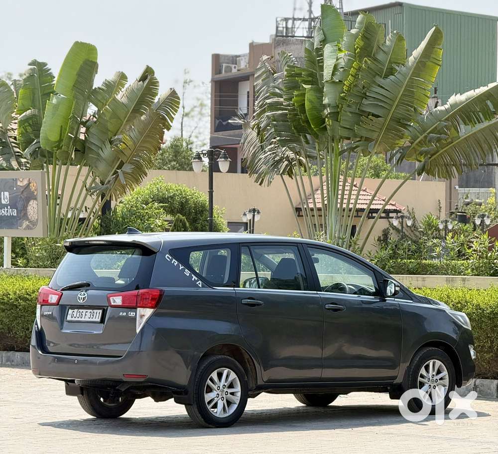 Toyota Innova Crysta 2.7 Gx At 8s, 2017, Diesel