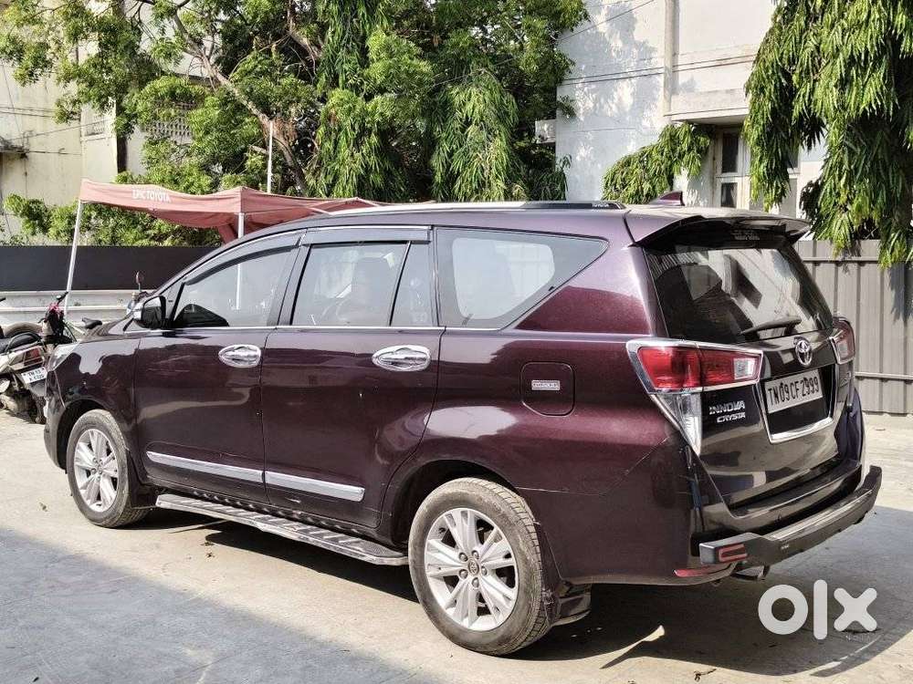 Toyota Innova Crysta 2.8z Automatic, 2016, Diesel