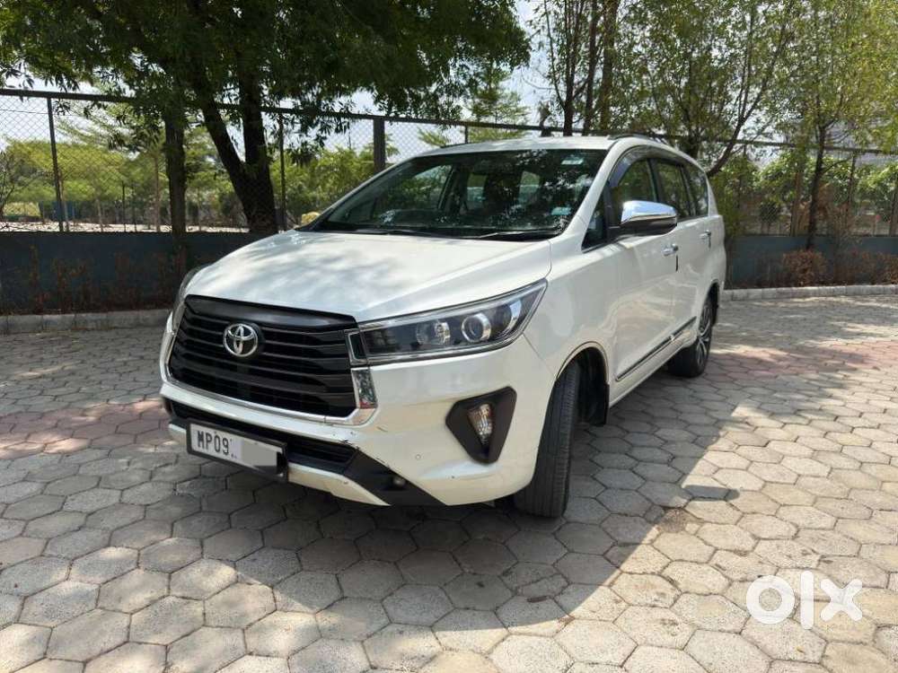 Toyota Innova Crysta Zx 2.4 Diesel 7 Seater, 2022, Diesel