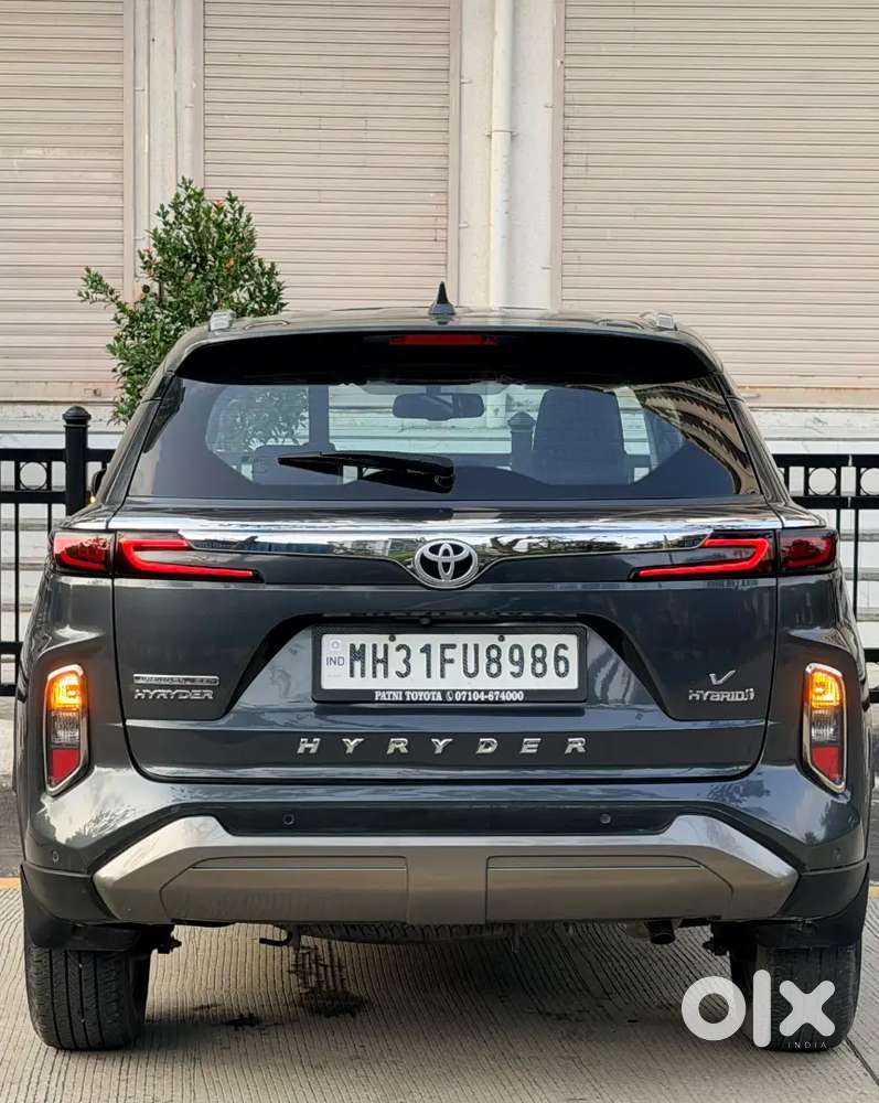Toyota Urban Cruiser Hyryder V Hybrid 2023