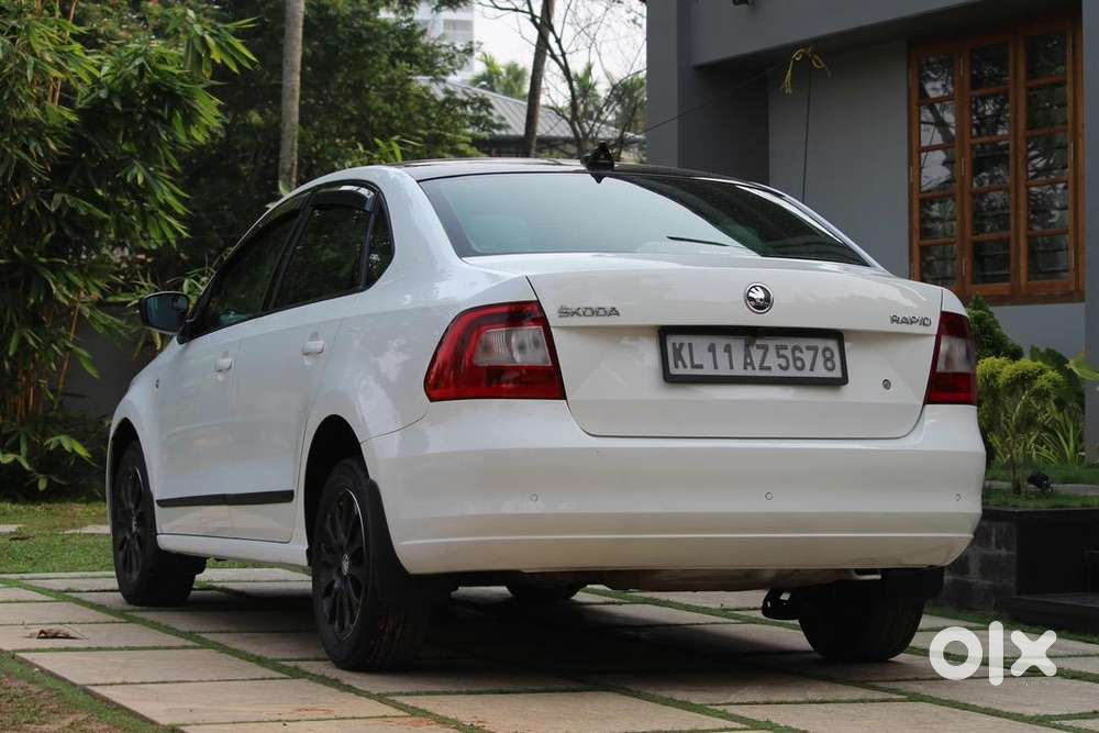 2015 Skoda Rapid Diesel Automatic Elegence Plus