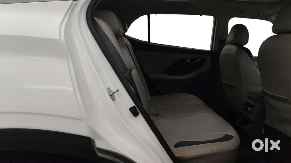 Hyundai Creta 1.5 L Mpi S (o) Mt, 2025, Petrol