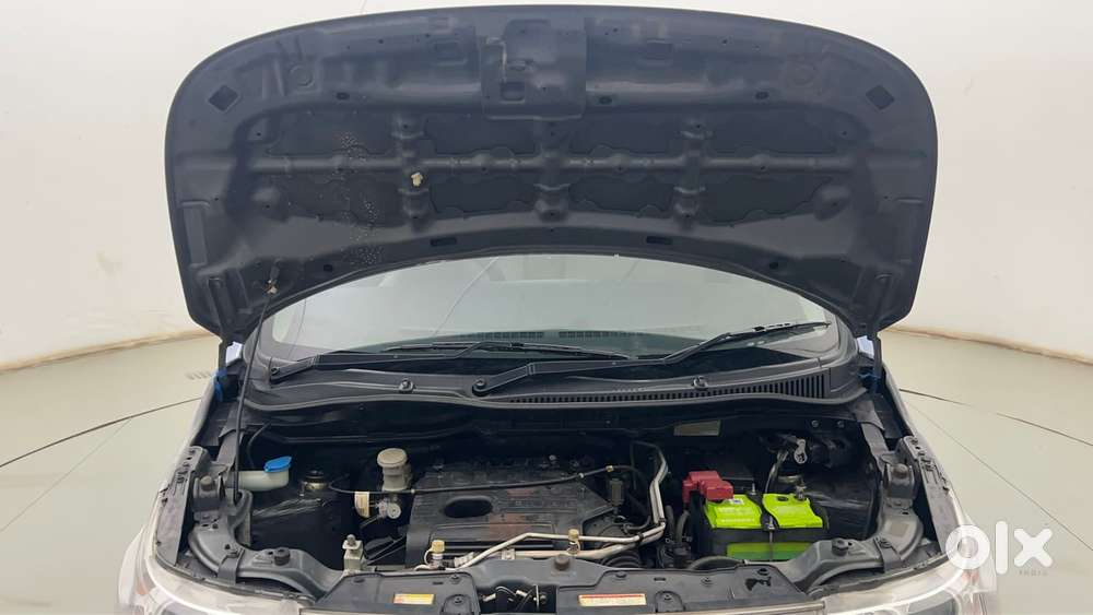 Maruti Suzuki Wagon R Vxi Amt, 2017, Petrol