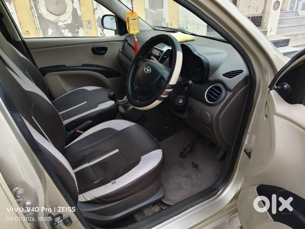 Hyundai I10 2012 Cng & Hybrids 98000 Km Driven