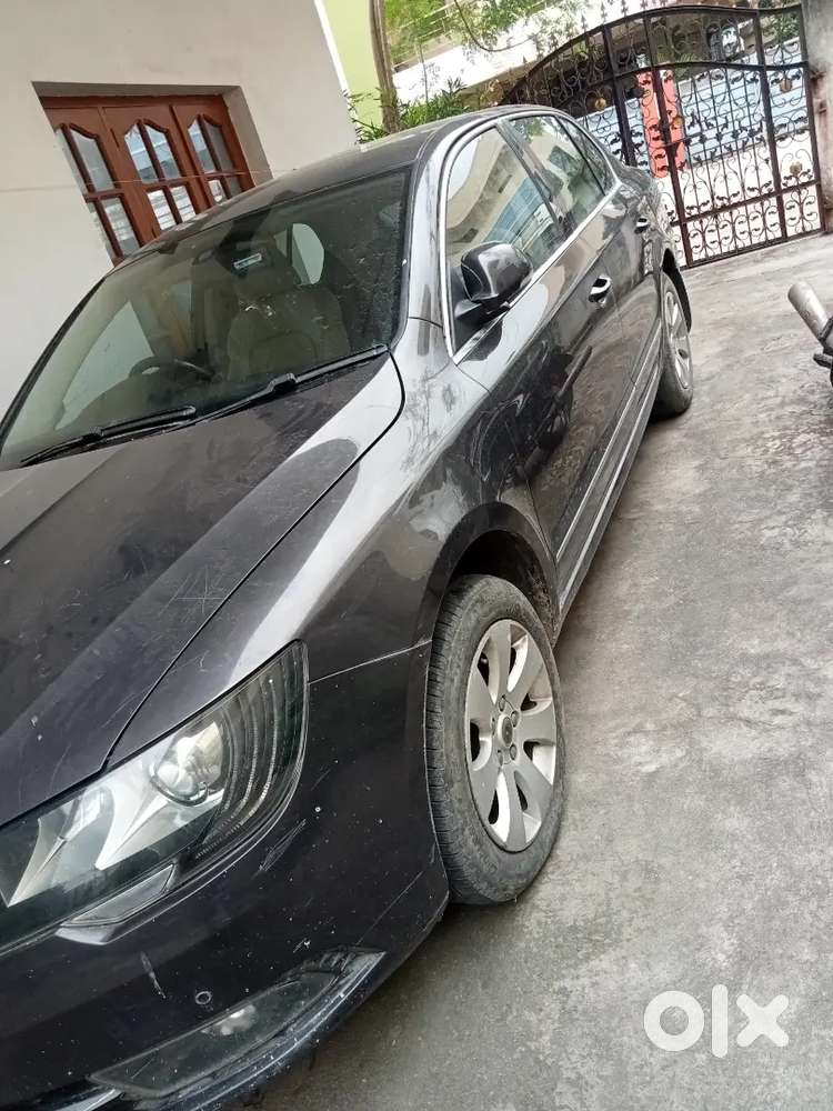 Skoda Superb Elegance 2012