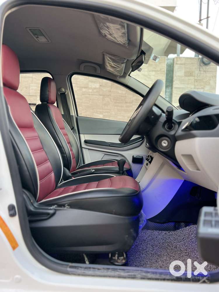 Tata Tiago 1.2 Revotron Xe Option, 2025, Petrol