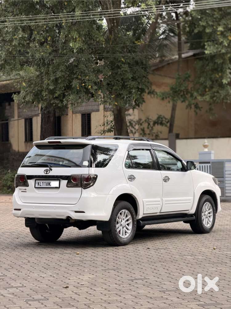Toyota Fortuner 3.0 4x2 Automatic, 2012, Diesel