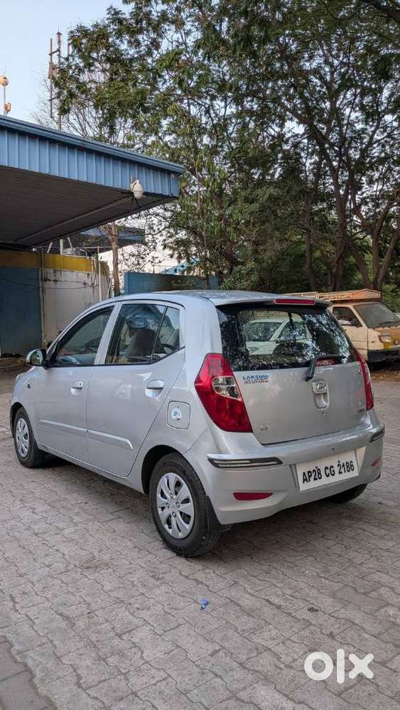 Hyundai I10 Sportz, 2011, Petrol