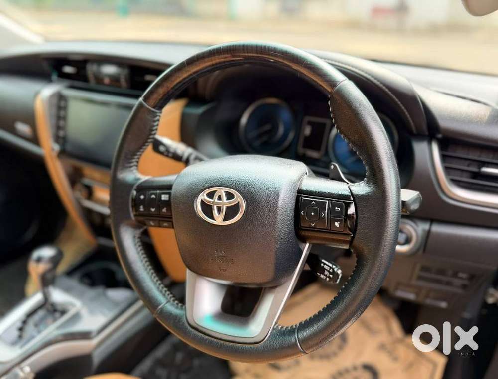 Toyota Fortuner [2021-ongoing] 2.8 2wd Diesel At, 2023, Diesel