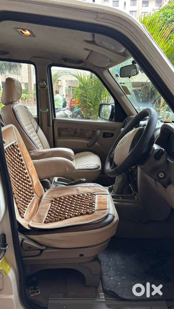 Mahindra Scorpio Classic 2011
