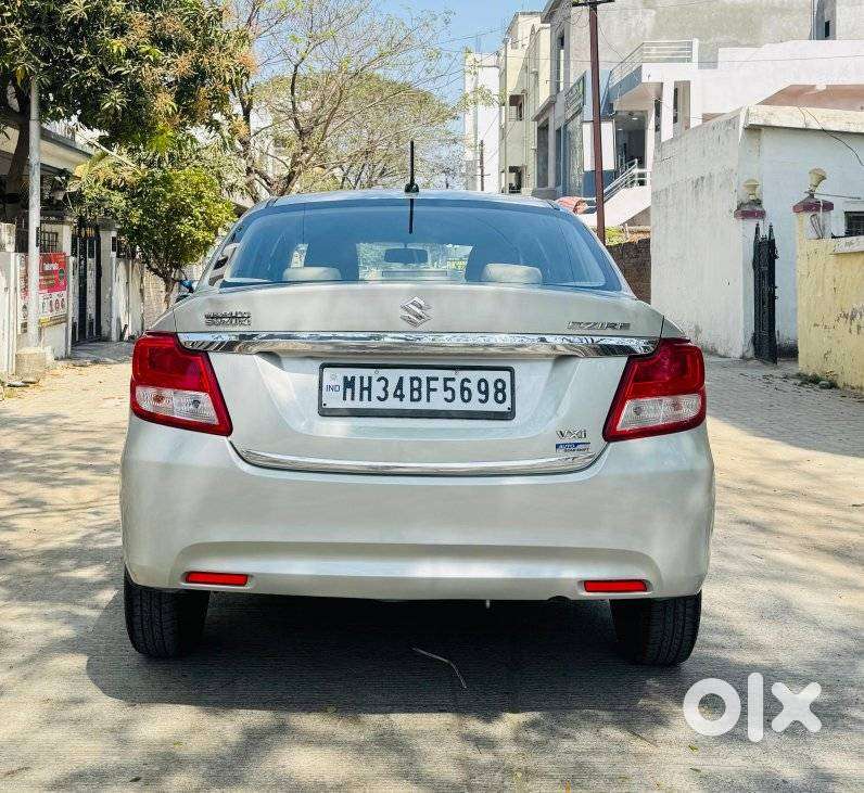 Maruti Suzuki Swift Dzire Vxi(o) Amt, 2018, Petrol