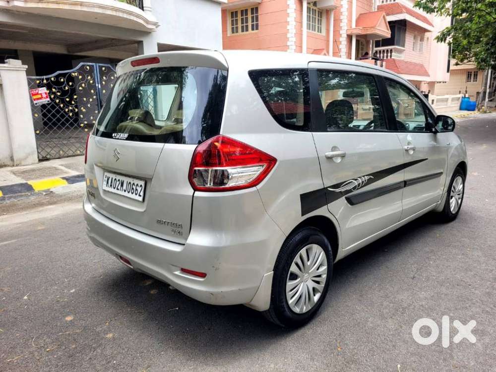 Maruti Suzuki Ertiga Vxi, 2013, Petrol