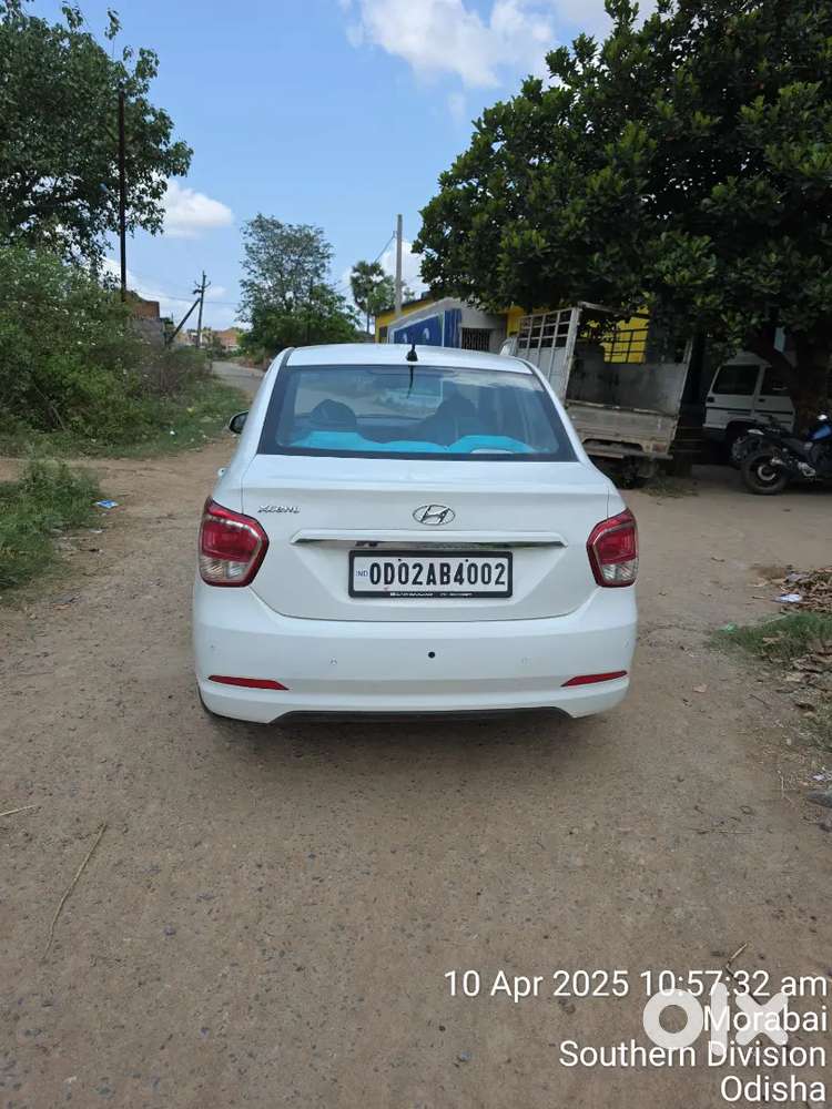 Hyundai Xcent 2017 Diesel Well Maintained