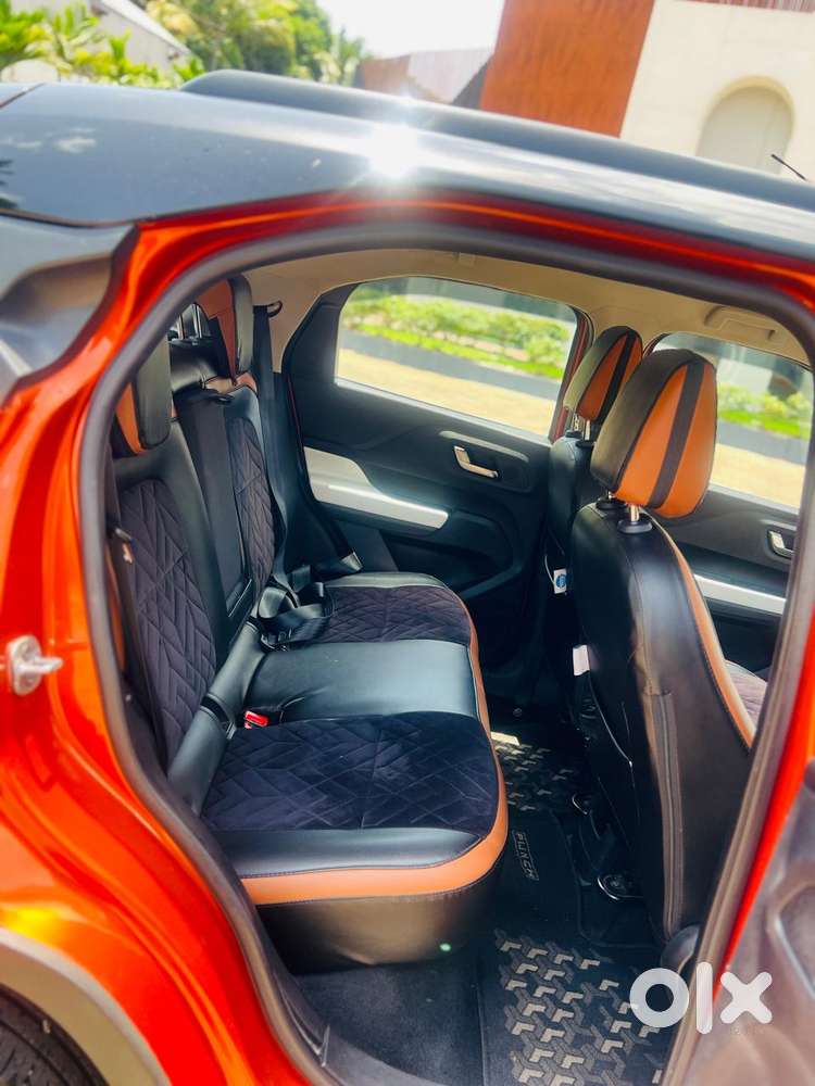 Tata Punch Creative Amt, 2022, Petrol