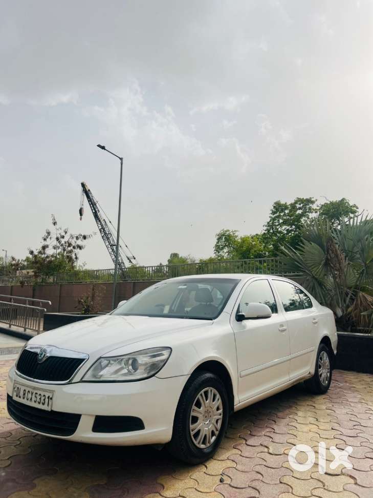 Skoda Laura Tsi Ambition At, 2012, Petrol