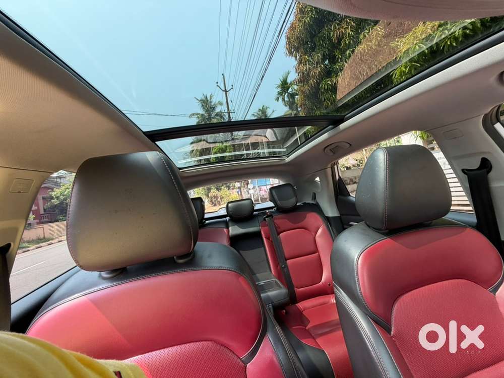 Mg Astor 2026 Petrol 23700 Km.automatic Gear.adas.panoramic Sun Roof