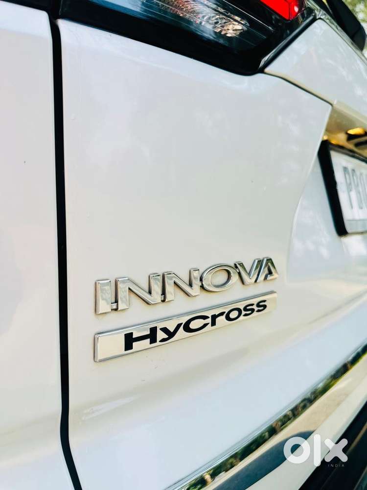 Toyota Innova Hycross 2.0 Vx Hybrid 7 Str, 2023, Petrol
